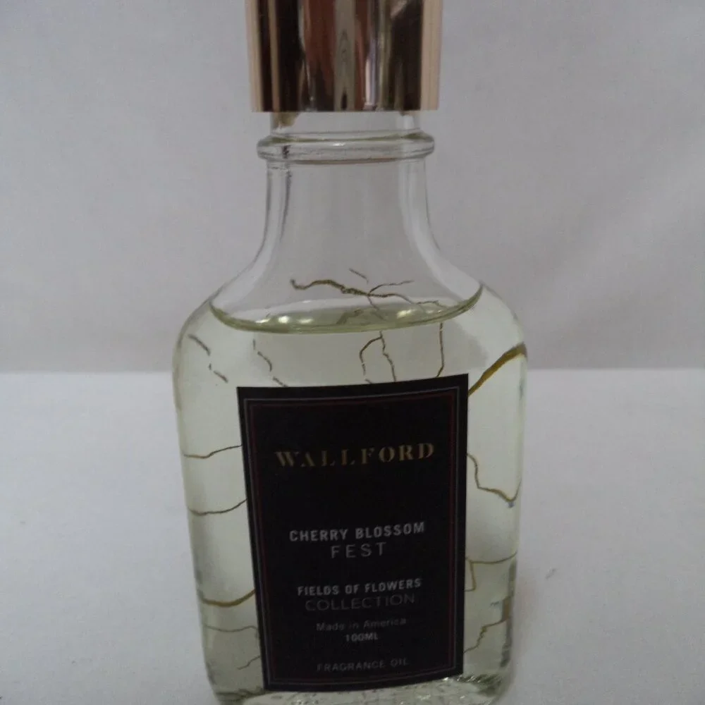 Wallford Store Cherry Blossom Fest Reed Diffuser Set Visit the 100ml NIB NEW